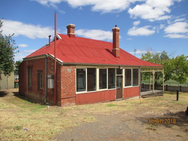 Rosalind Park - Queen Elizabeth Oval Cottage (H1866) before project